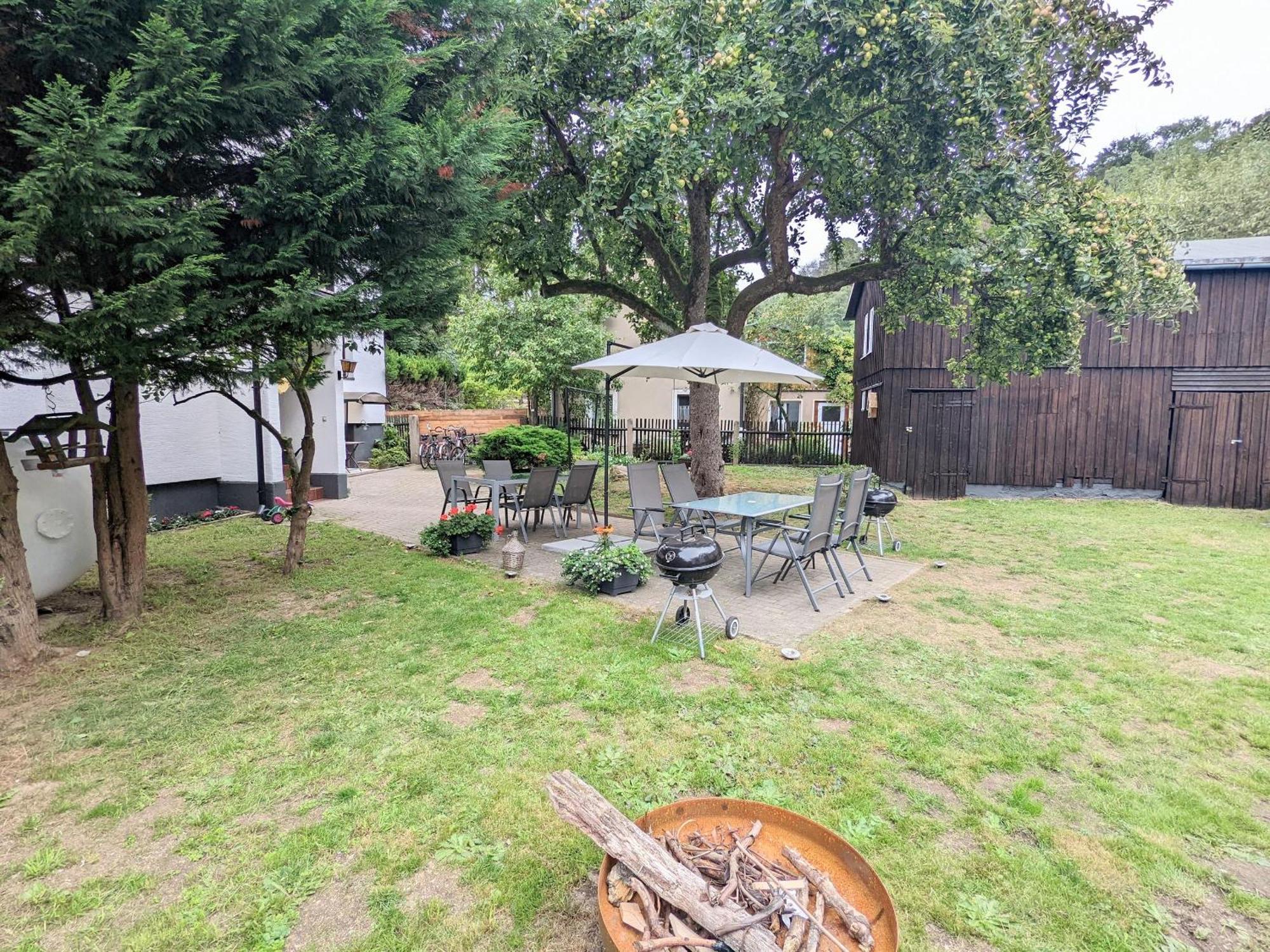 Helle gemütliche Wohnung mit Terrasse und Pool - H2 Sebnitz Exterior foto